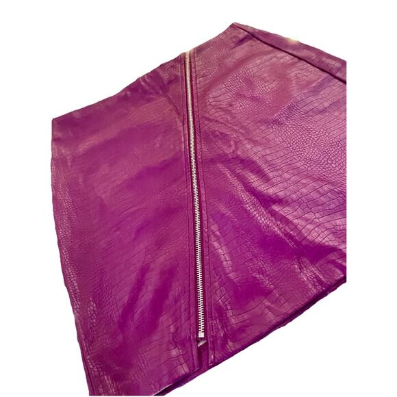 BarIII Mini Skirt Purple Croc Embossed Faux Leather Zip Detail  Sz L Aesthetic - Picture 7 of 16